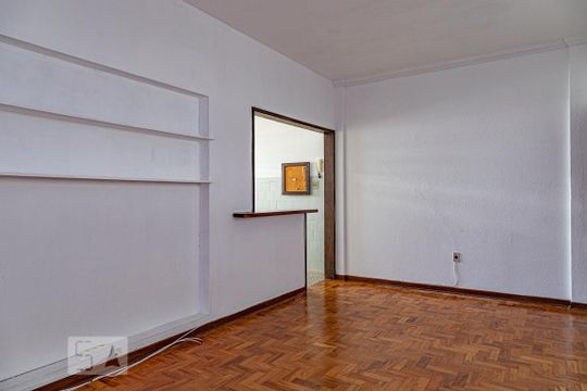 Sala de apartamento à venda com 2 quartos, 63m² em Vila Buarque, São Paulo
