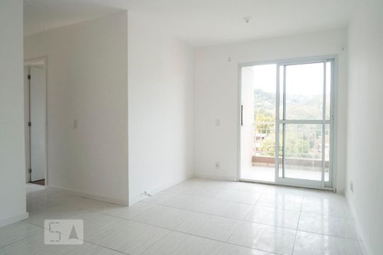 Apartamento à venda com 3 quartos, 70m² em Teresópolis, Porto Alegre