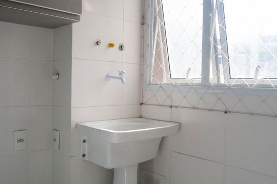 Área de Serviço de apartamento à venda com 3 quartos, 70m² em Teresópolis, Porto Alegre
