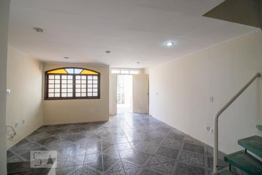 Sala de casa à venda com 3 quartos, 151m² em Vila Alvinopolis, São Bernardo do Campo