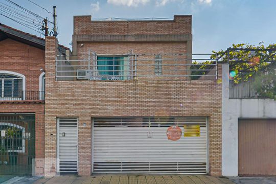 Fachada de casa à venda com 6 quartos, 400m² em Ipiranga, São Paulo