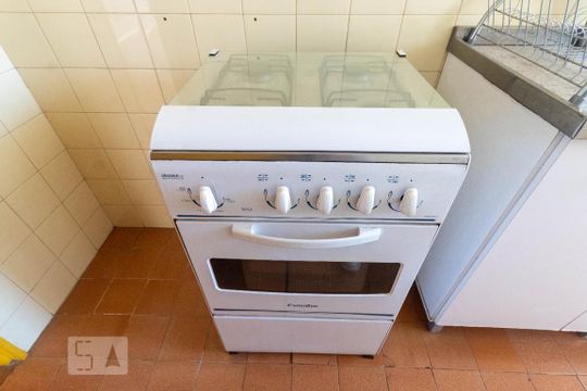 Fogão de apartamento à venda com 1 quarto, 44m² em Cidade Baixa, Porto Alegre