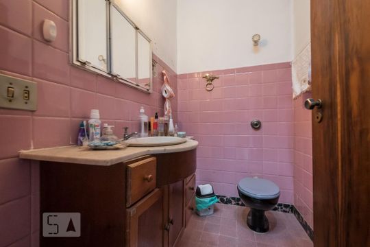 Banheiro de casa à venda com 2 quartos, 157m² em Chácara Santo Antônio (zona Sul), São Paulo