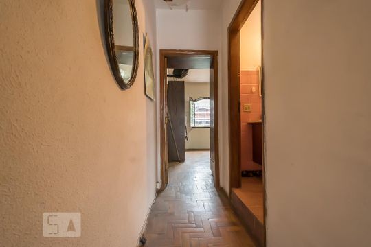 Corredor de casa à venda com 2 quartos, 157m² em Chácara Santo Antônio (zona Sul), São Paulo