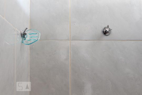 Banheiro de casa para alugar com 1 quarto, 60m² em Vila Constança, São Paulo