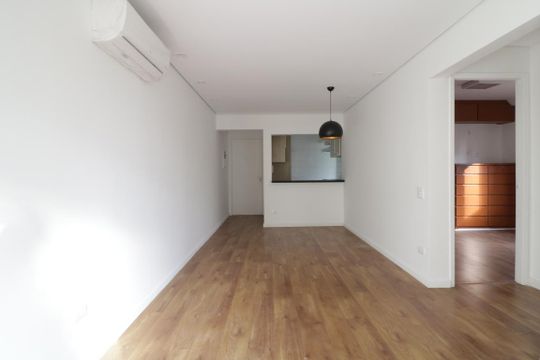 Sala de apartamento para alugar com 2 quartos, 75m² em Saúde, São Paulo