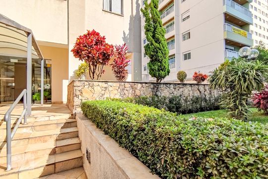 Entrada de apartamento à venda com 1 quarto, 44m² em Vila Clementino, São Paulo