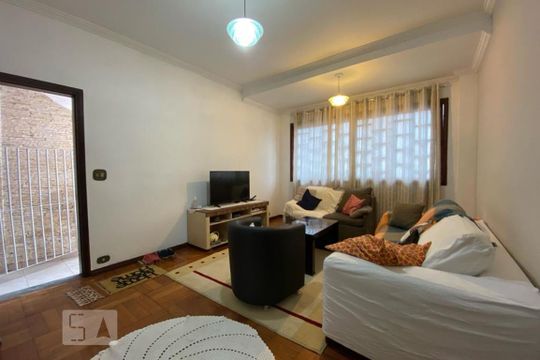 Sala de casa para alugar com 4 quartos, 143m² em Vila Suzana, São Paulo