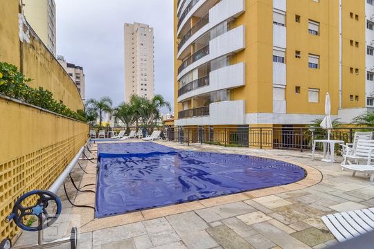 Piscina de apartamento para alugar com 3 quartos, 110m² em Vila da Saúde, São Paulo