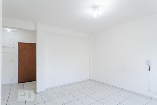 Sala/Quarto de kitnet/studio para alugar com 1 quarto, 30m² em Vila Mascote, São Paulo