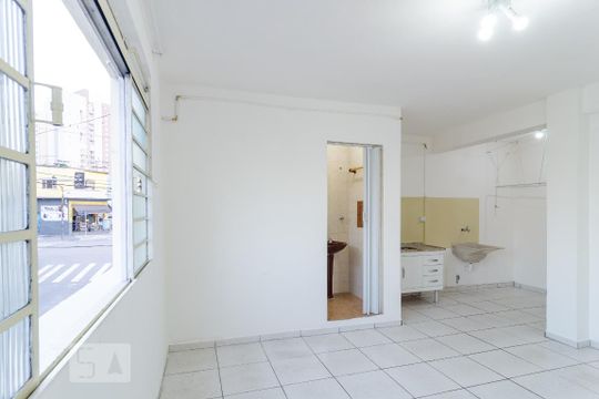 Sala/Quarto de kitnet/studio para alugar com 1 quarto, 30m² em Vila Mascote, São Paulo