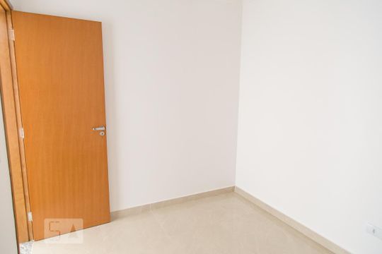 Quarto 2 de apartamento para alugar com 2 quartos, 45m² em Chácara Mafalda, São Paulo