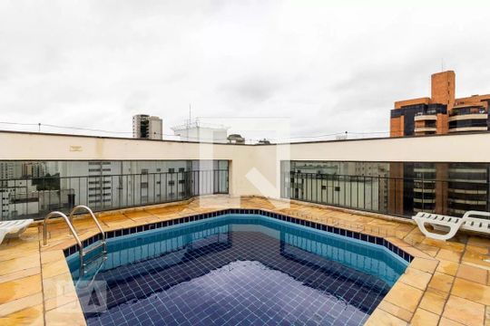 Área comum - Piscina de apartamento para alugar com 1 quarto, 44m² em Vila Nova Conceição, São Paulo