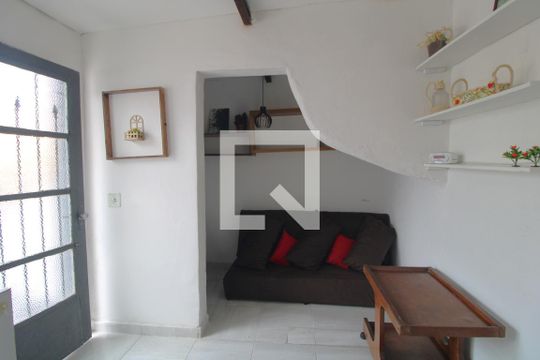 Sala/Quarto de casa para alugar com 1 quarto, 29m² em Vila Arriete, São Paulo