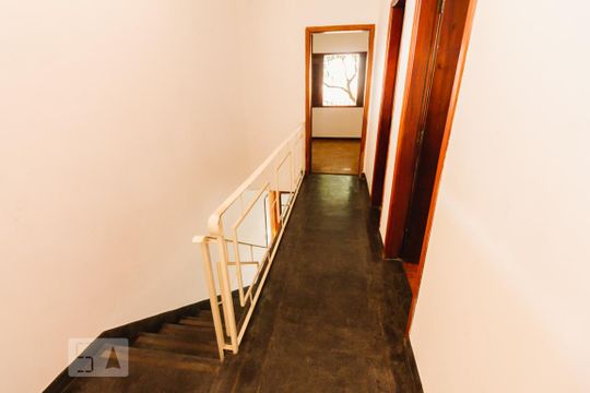 Corredor de casa à venda com 3 quartos, 190m² em Santana, São Paulo
