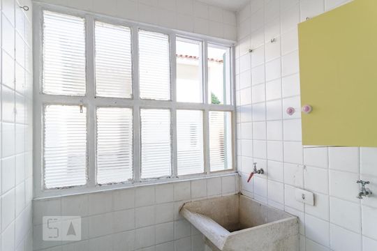 Lavanderia de apartamento para alugar com 1 quarto, 50m² em Vila do Bosque, São Paulo