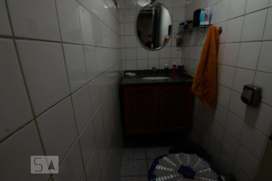 Banheiro de casa à venda com 4 quartos, 434m² em Cangaíba, São Paulo