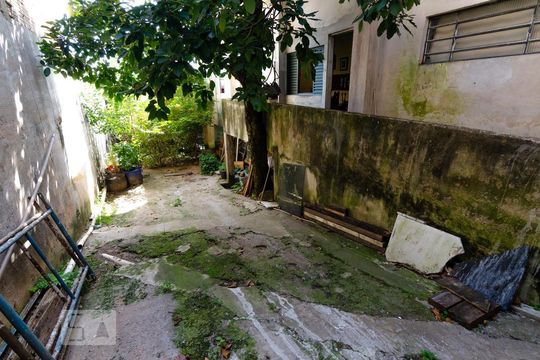 Garagem de casa à venda com 4 quartos, 434m² em Cangaíba, São Paulo