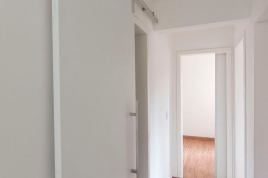 Corredor de apartamento para alugar com 3 quartos, 70m² em Vila Paraíso, Campinas