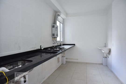 Cozinha de apartamento para alugar com 2 quartos, 45m² em Curicica, Rio de Janeiro