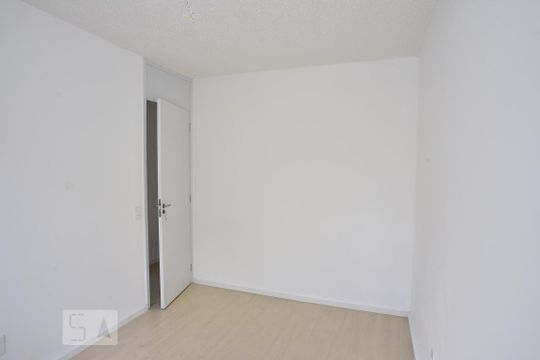 Quarto 2 de apartamento para alugar com 2 quartos, 45m² em Curicica, Rio de Janeiro