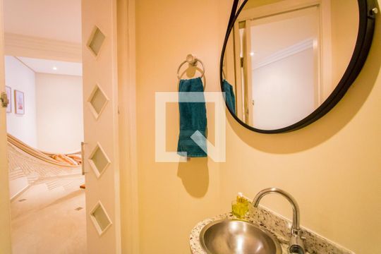 Lavabo de apartamento para alugar com 3 quartos, 110m² em Vila Valparaíso, Santo André