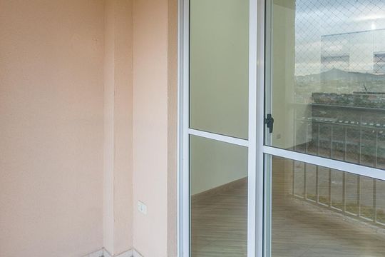 Varanda da Sala de apartamento à venda com 3 quartos, 69m² em Santo Antônio, Osasco