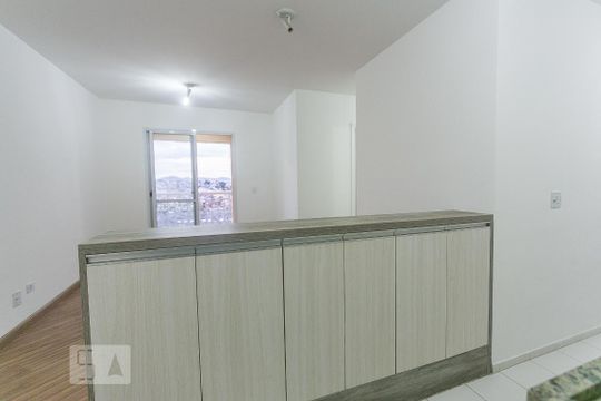 Cozinha de apartamento à venda com 3 quartos, 69m² em Santo Antônio, Osasco