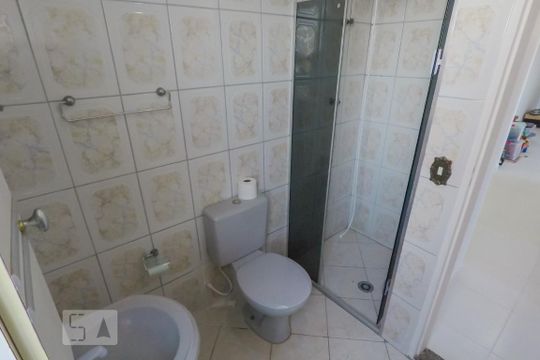 Banheiro de apartamento para alugar com 3 quartos, 62m² em Jardim da Saúde, São Paulo
