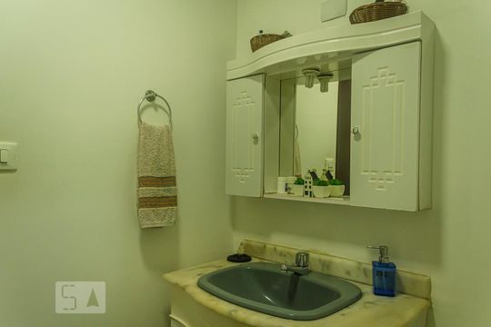 Banheiro de apartamento à venda com 2 quartos, 109m² em Bela Vista, São Paulo