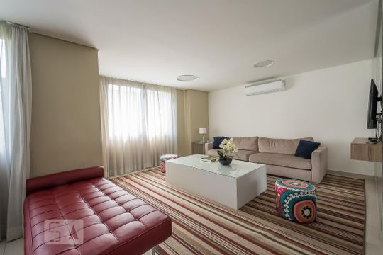 Área Comum - Wine Room de apartamento para alugar com 1 quarto, 27m² em Cidade Monções, São Paulo