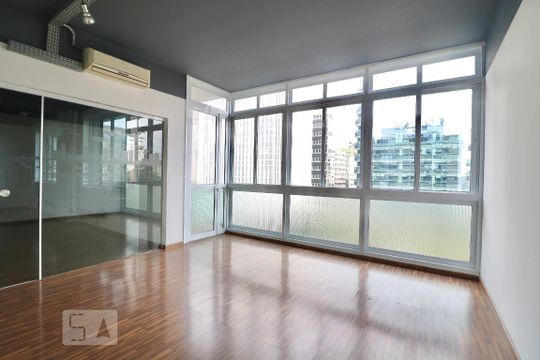 Sala/Quarto de apartamento à venda com 5 quartos, 170m² em Bela Vista, São Paulo
