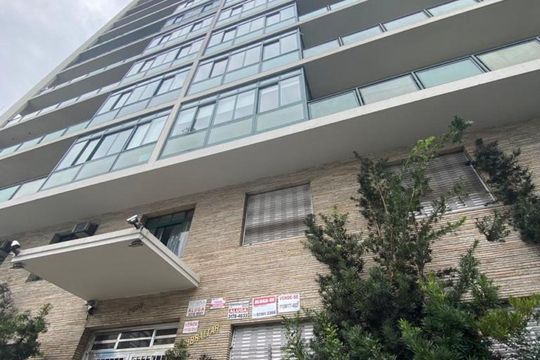 Fachada de apartamento à venda com 5 quartos, 170m² em Bela Vista, São Paulo