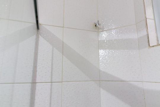 Banheiro de casa para alugar com 1 quarto, 30m² em Vila Barros, Guarulhos