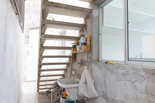 Área de serviço de casa para alugar com 1 quarto, 30m² em Vila Barros, Guarulhos