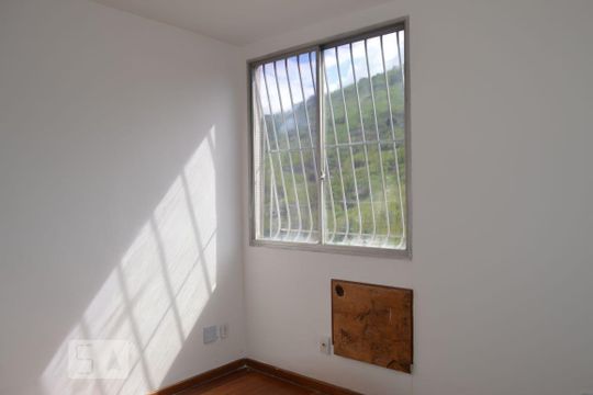 Quarto 1 de apartamento para alugar com 2 quartos, 78m² em Fonseca, Niterói