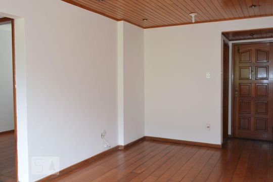 Sala de apartamento para alugar com 2 quartos, 78m² em Fonseca, Niterói