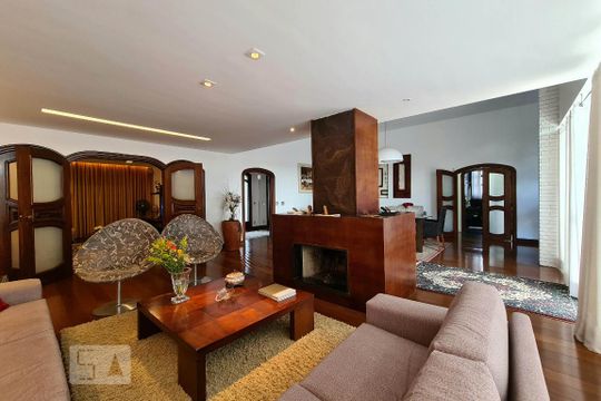Casa à venda com 5 quartos, 553m² em Bandeirantes (pampulha), Belo Horizonte