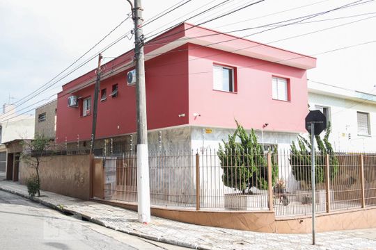 Fachada de casa à venda com 4 quartos, 247m² em Rudge Ramos, São Bernardo do Campo