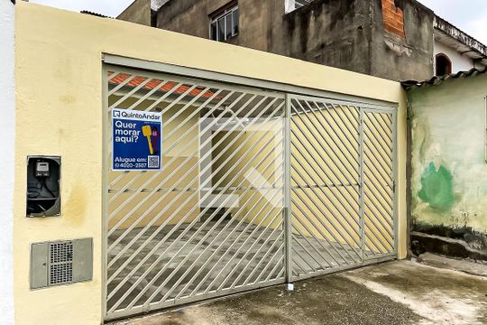 Fachada de casa para alugar com 2 quartos, 70m² em Imirim, São Paulo