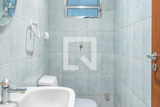 Lavabo de casa à venda com 5 quartos, 356m² em Ipanema, Porto Alegre