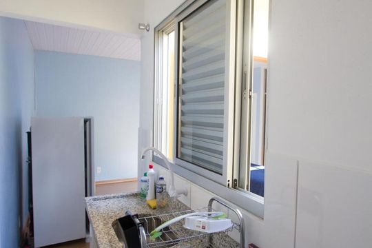 Cozinha de apartamento para alugar com 1 quarto, 27m² em Brooklin Paulista, São Paulo