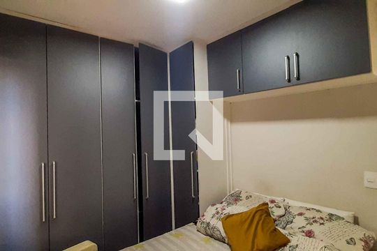 Quarto 1 de apartamento à venda com 2 quartos, 45m² em São Pedro, Osasco