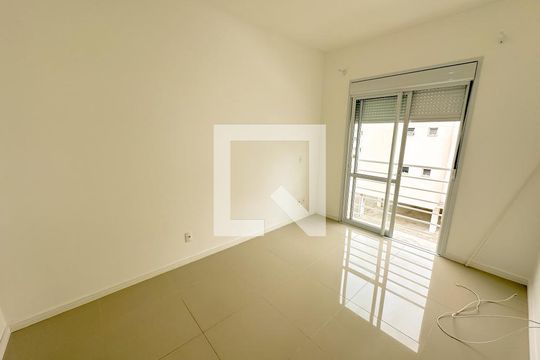 Suíte de apartamento para alugar com 2 quartos, 80m² em Ingleses do Rio Vermelho, Florianópolis