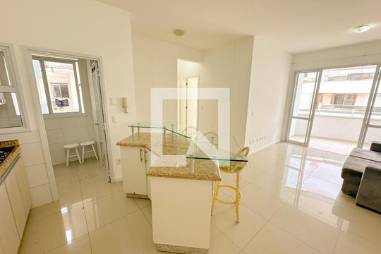 Sala de Jantar de apartamento para alugar com 2 quartos, 80m² em Ingleses do Rio Vermelho, Florianópolis