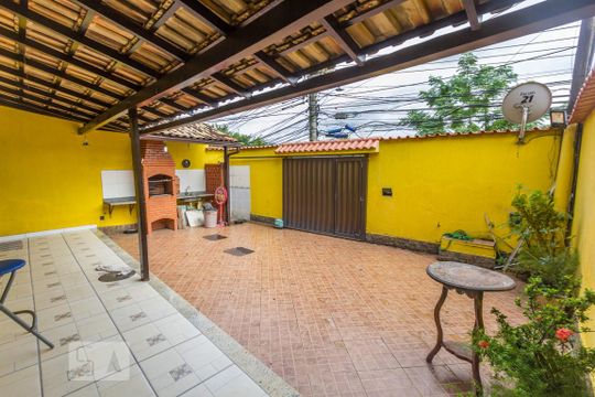Churrasqueira de casa à venda com 3 quartos, 115m² em Pechincha, Rio de Janeiro