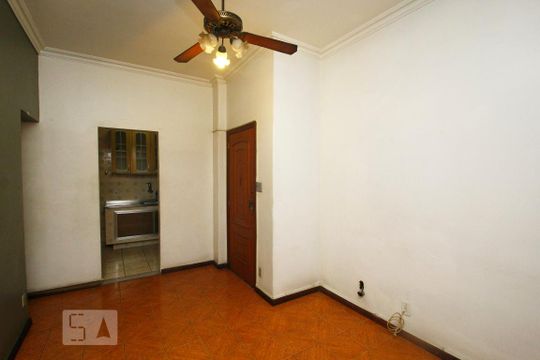 Sala de apartamento à venda com 2 quartos, 65m² em Laranjeiras, Rio de Janeiro