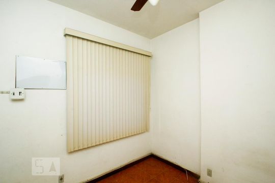 Quarto 1 de apartamento à venda com 2 quartos, 65m² em Laranjeiras, Rio de Janeiro