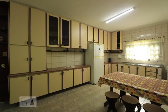Cozinha de casa à venda com 3 quartos, 177m² em Parque Capuava, Santo André
