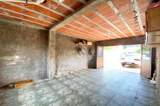 Garagem de casa à venda com 3 quartos, 140m² em Canudos, Novo Hamburgo